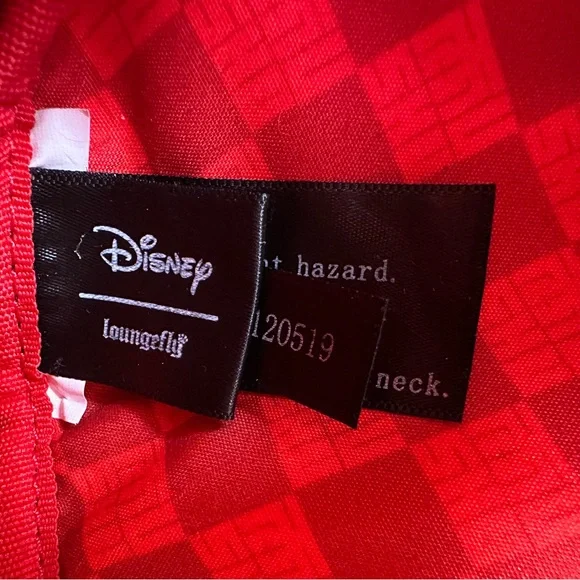 Loungefly Disney Mulan Mushu Fanny Pack - Picture 13 of 15